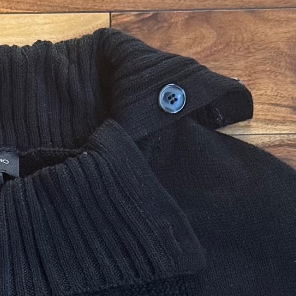 AB Studio Women's Chic Black Poncho Shrug Sweater NWT Medium Button Detailing - Picture 7 of 8